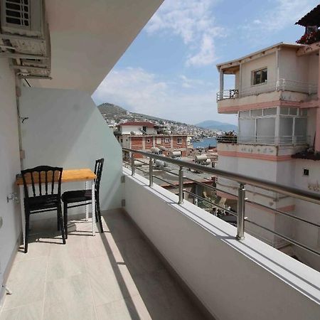Ersid Apartaments In The Centre Саранда Экстерьер фото