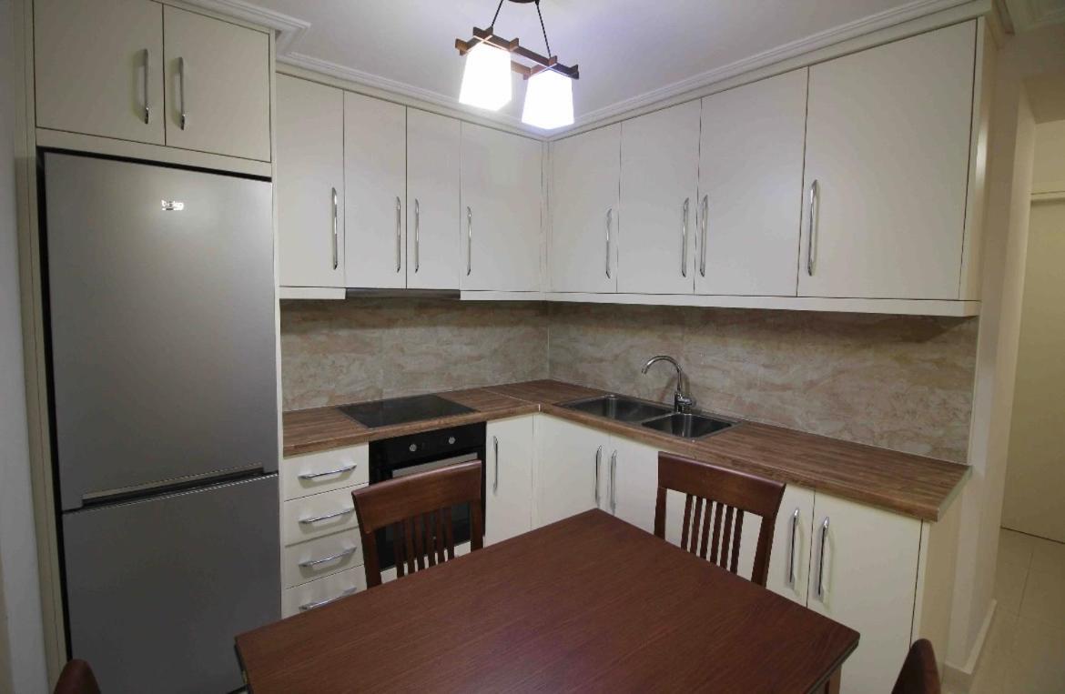Ersid Apartaments In The Centre Саранда Экстерьер фото